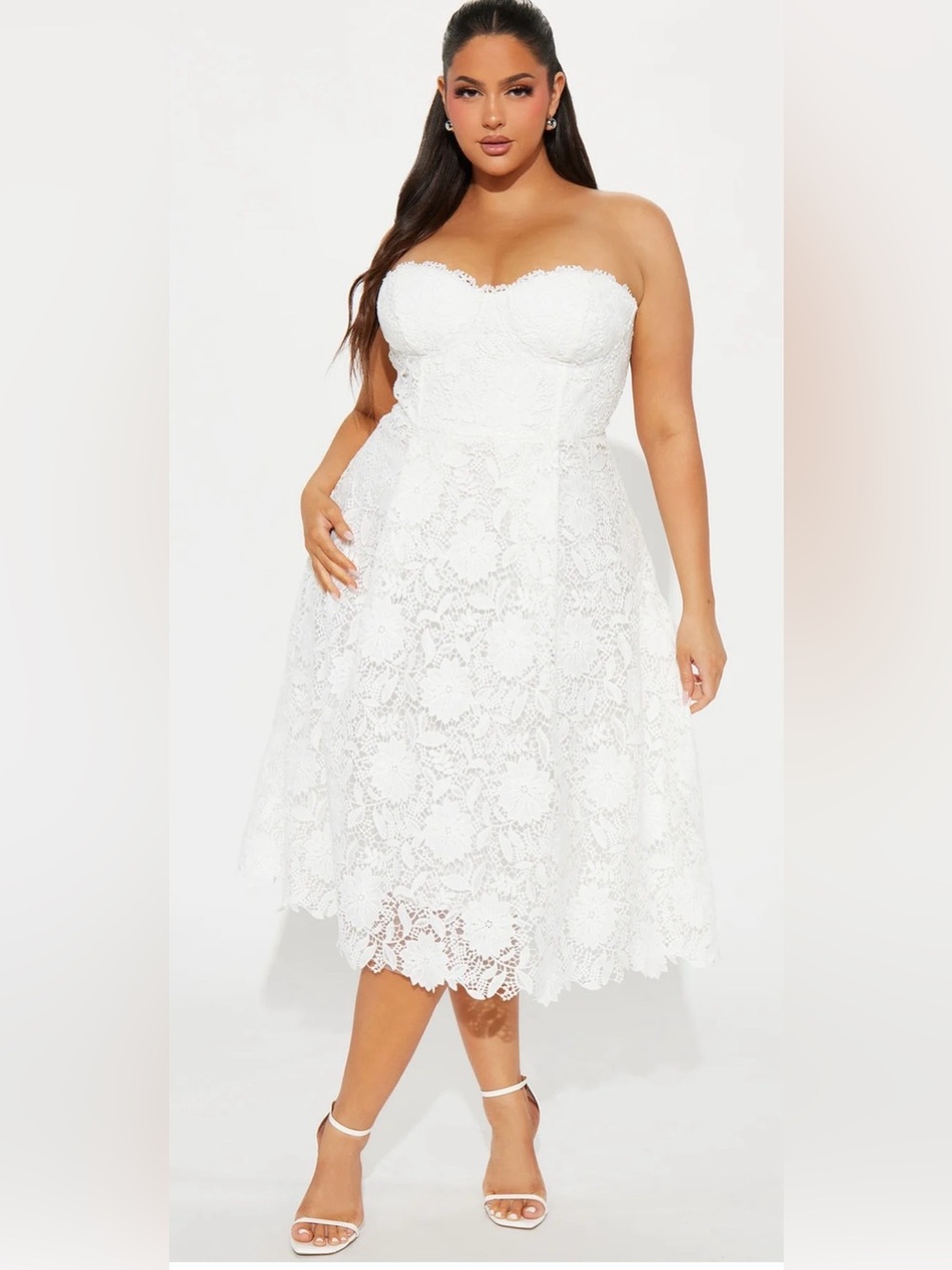 Fashion Nova Isn’t She Lovely White Strapless Lace Midi Dress/Sweetheart Neck